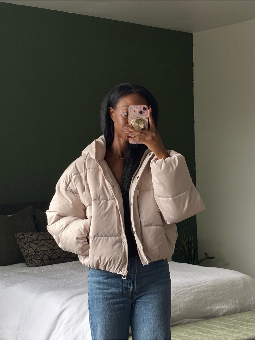 Sebby Cropped Puffer Jacket in Light Beige